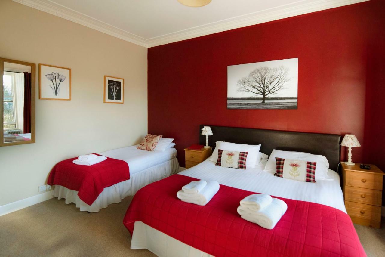 The Kirkmichael Hotel Kirkmichael (Perth and Kinross)